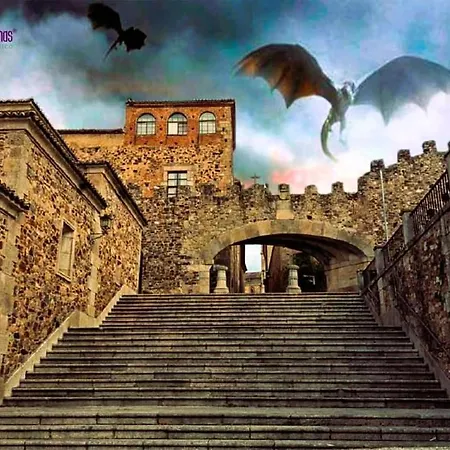 Cuatro Esquinas De * Caces