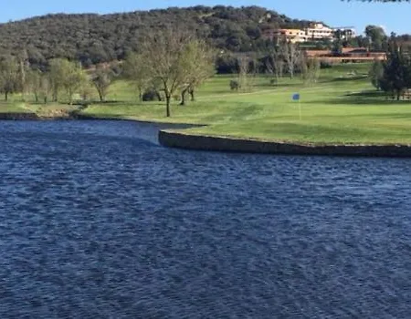 Cuatro Esquinas De شقة Caces