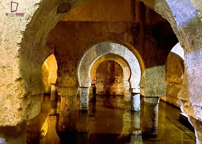 Cuatro Esquinas De * Caces