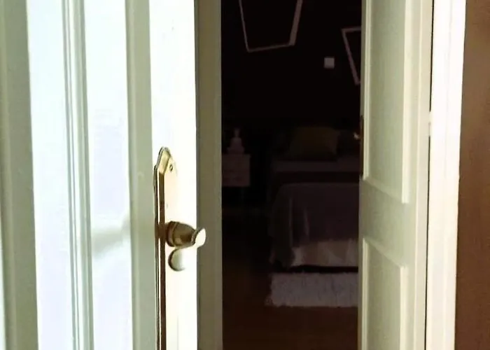 Daire Cuatro Esquinas De *