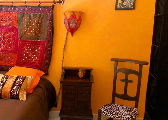 Cuatro Esquinas De * Caces