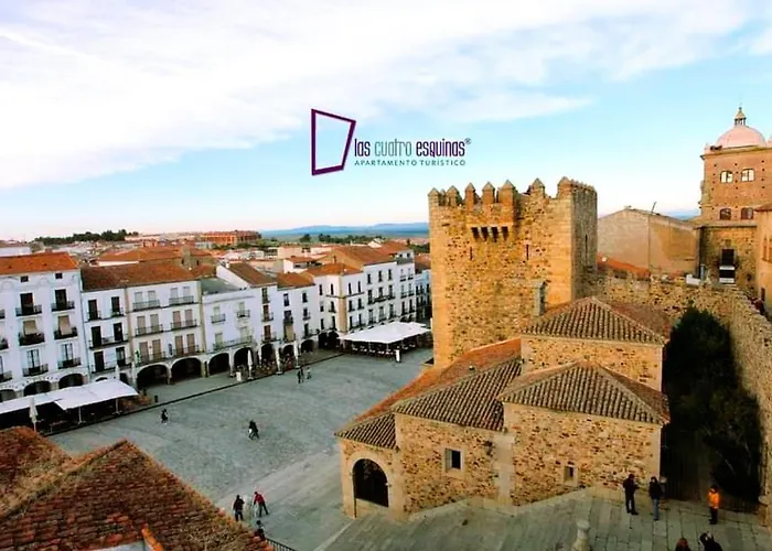 Апартаменты Cuatro Esquinas De Касерес